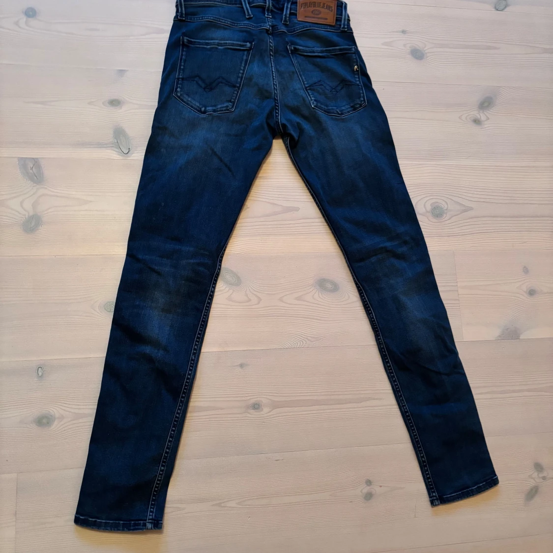 Blåa Replay jeans - 2