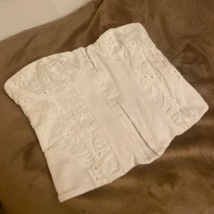 Vit topp - Fin topp💕