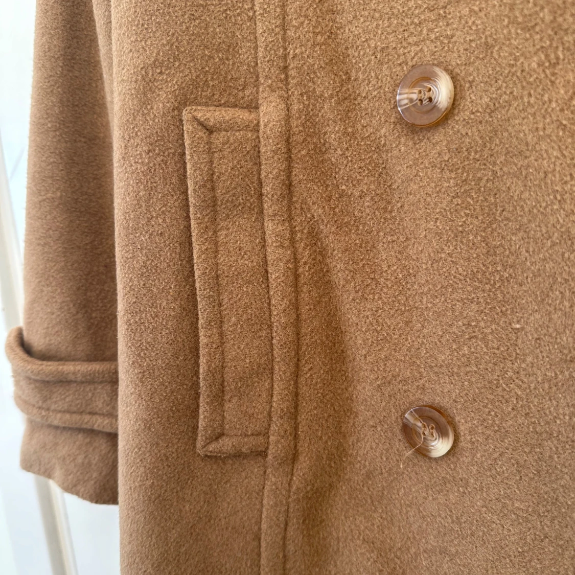 Beige kappa från KappAhl - 4