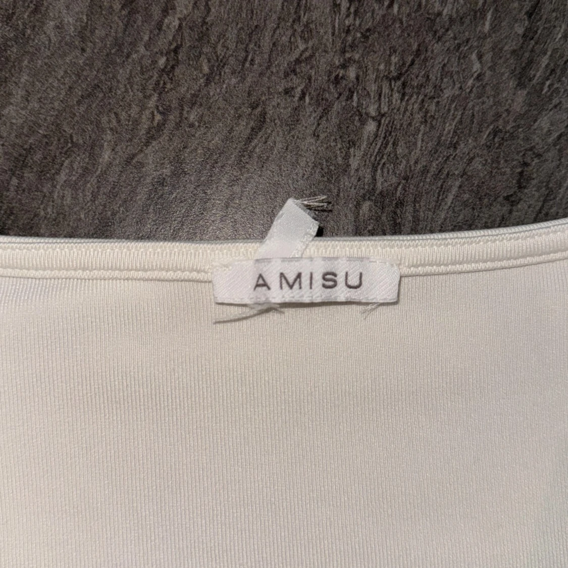 Vit kortärmad topp från Amisu - 91