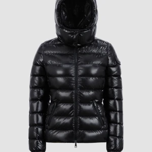 moncler jacka - Snygg svart jacka från Moncler i modellen Bady. Jackan har dragkedja framtill och två fickor med dragkedjor. strl: 0/1=XS/S💗💗