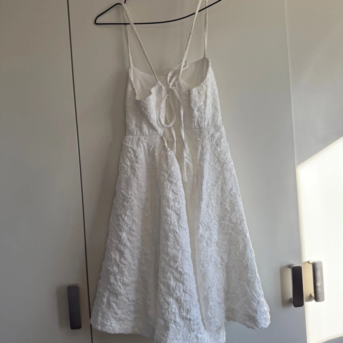 Vit klänning från Bubbleroom - 1