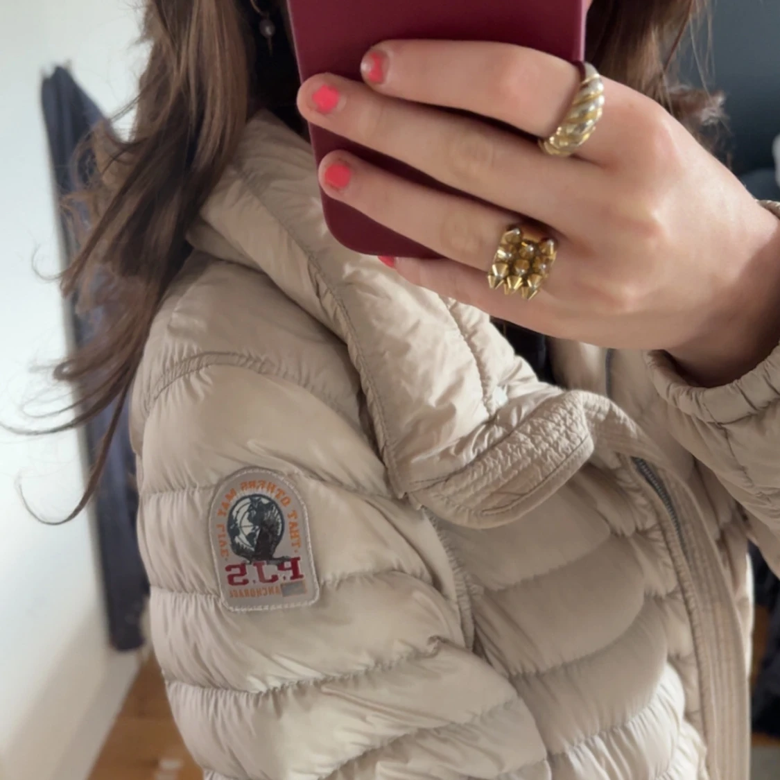 Beige pufferjacka Parajumpers S