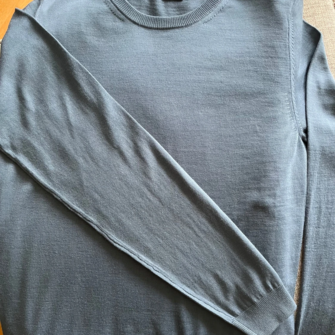 Blå stickad tröja från BOSS - 1