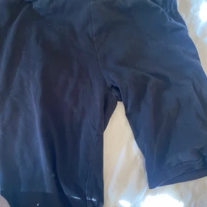 Cykelbyxor - Svarta cykelbyxor i bomulls material. 