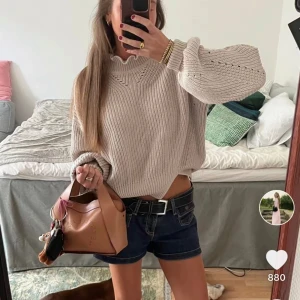 Hunkydory stickad tröja beige  - Fint skick. 