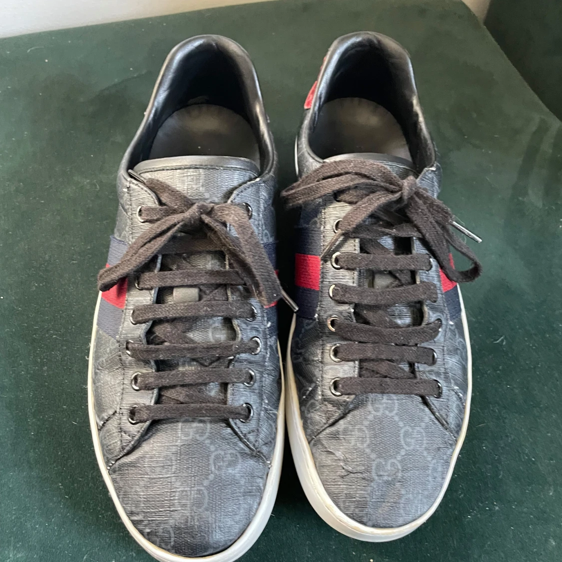 Gucci sneakers med GG-mönster