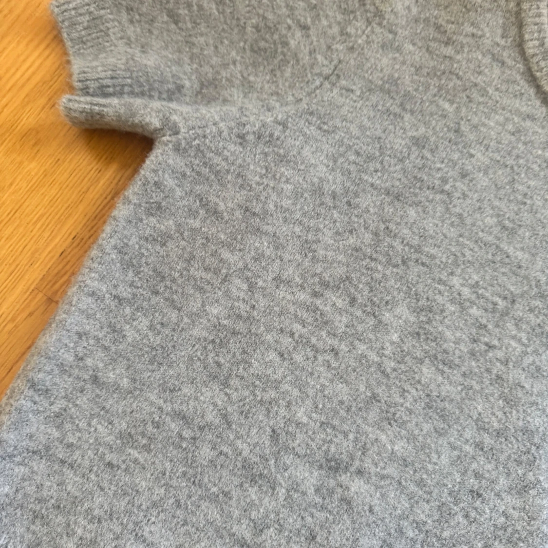 Grå stickad tröja från Zara