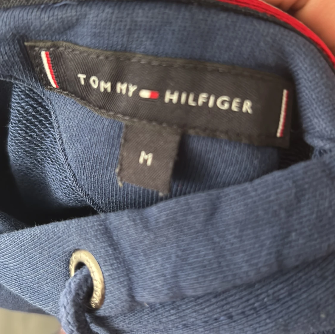 Blå hoodie från Tommy Hilfiger M - 2