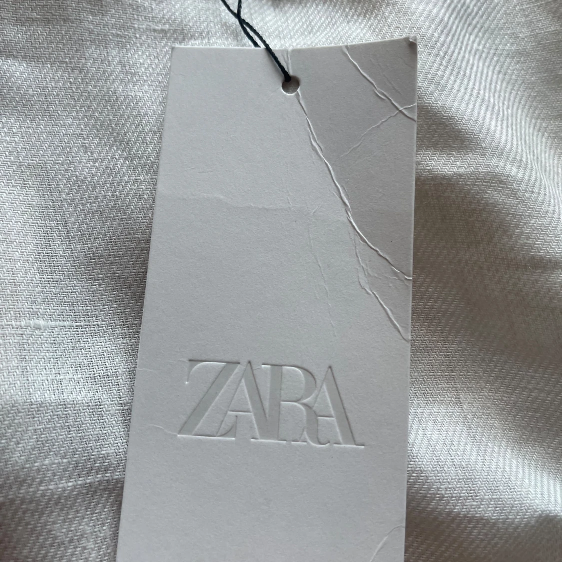 Vita linnebyxor från Zara, strl 36 - 2