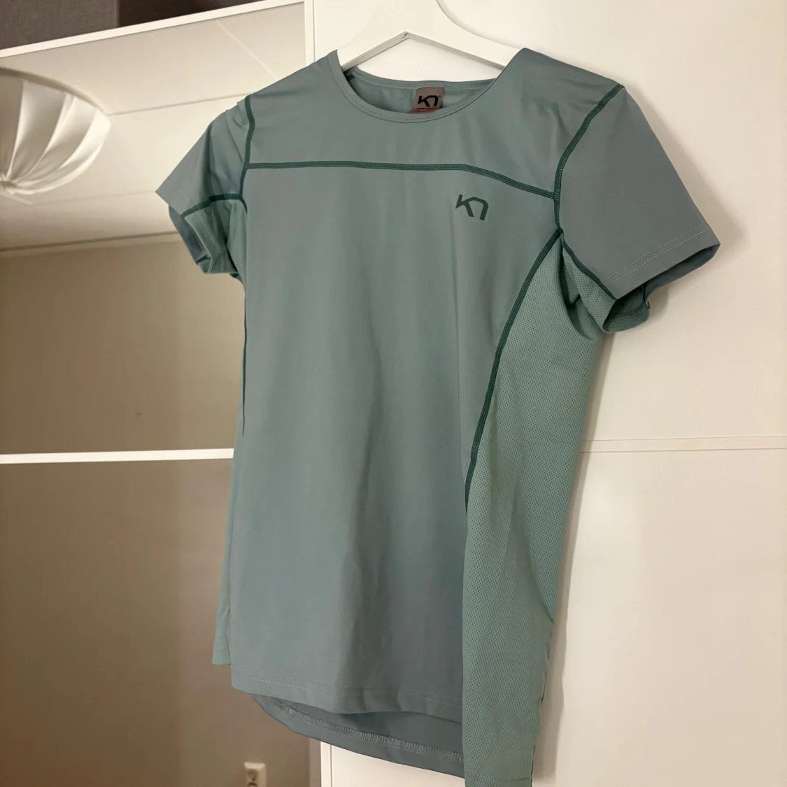 Grön träningströjafrån Kari Traa