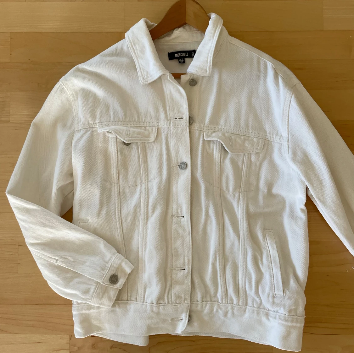 Vit jeansjacka från Missguided 40 - 1