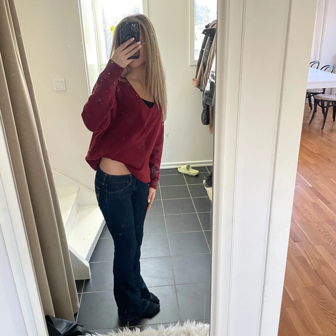 Vinröd stickad tröja - 1