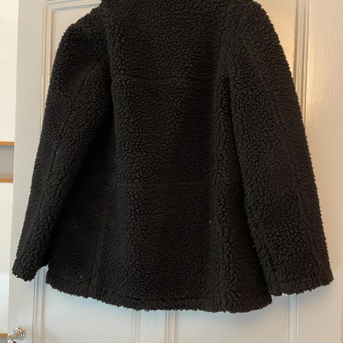 Svart teddyjacka från Stand Studio - 1