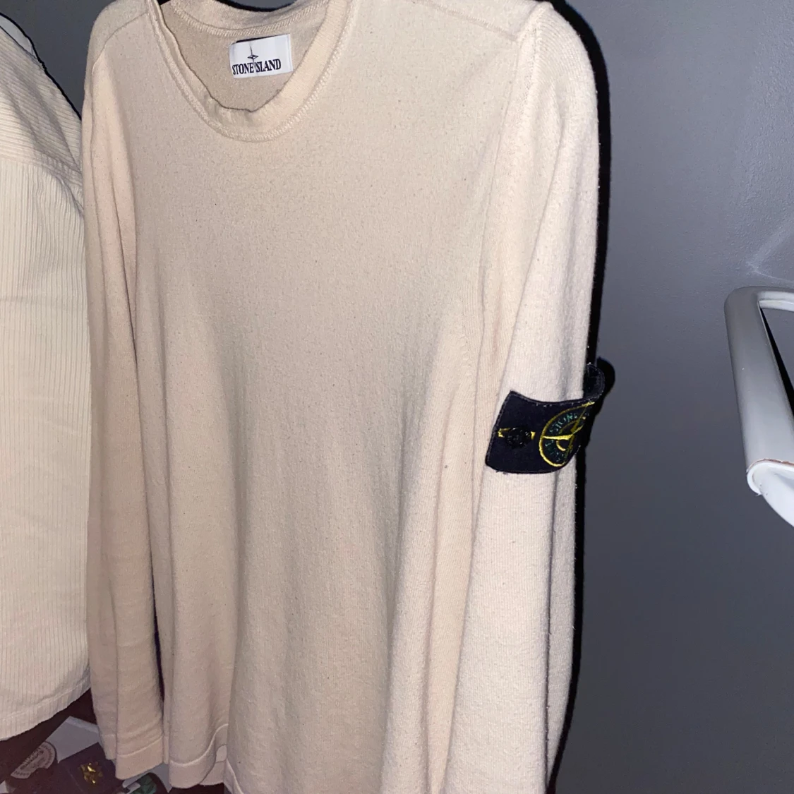 Beige långärmad tröja från Stone Island - 2