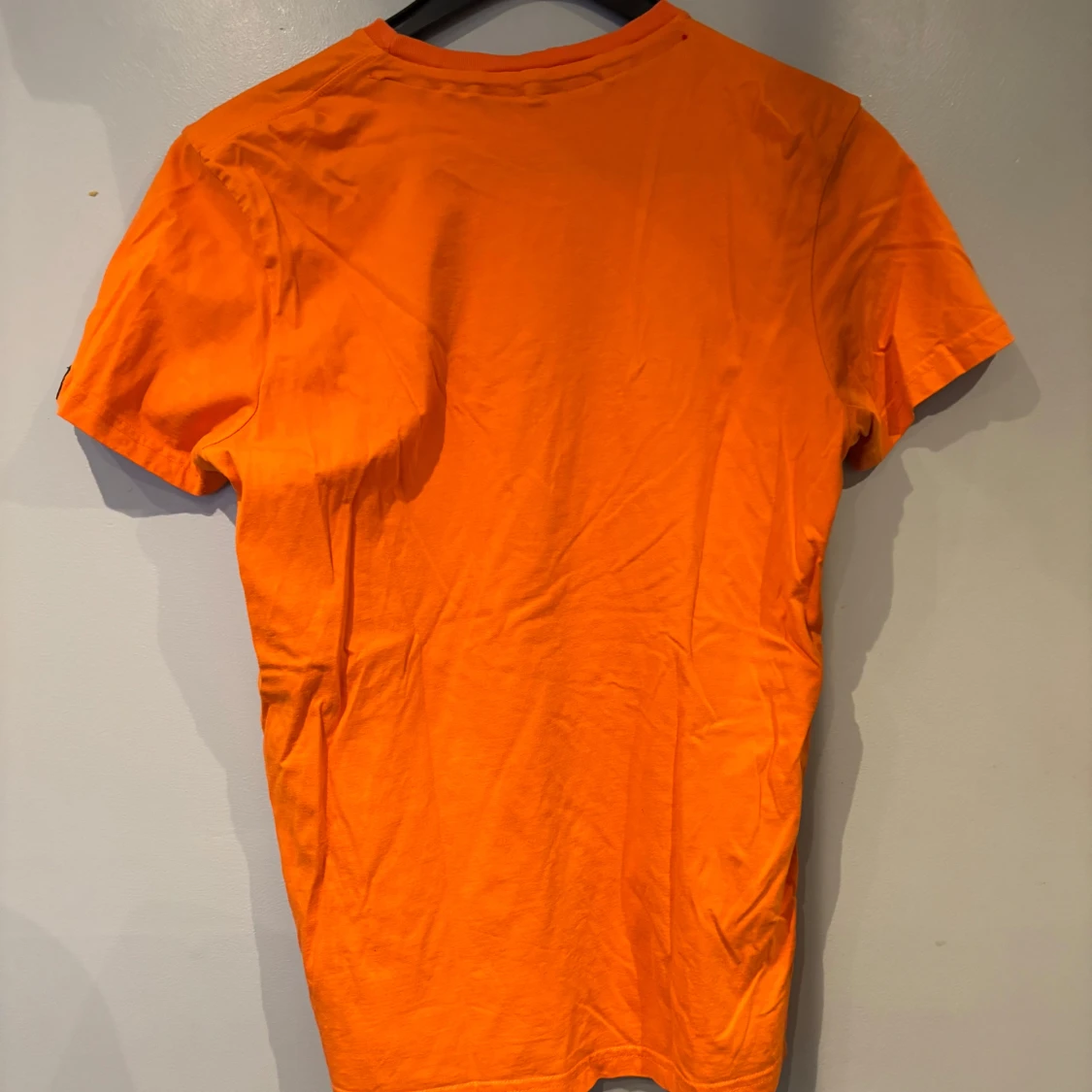 Orange t-shirt från Alpha Industries - 3