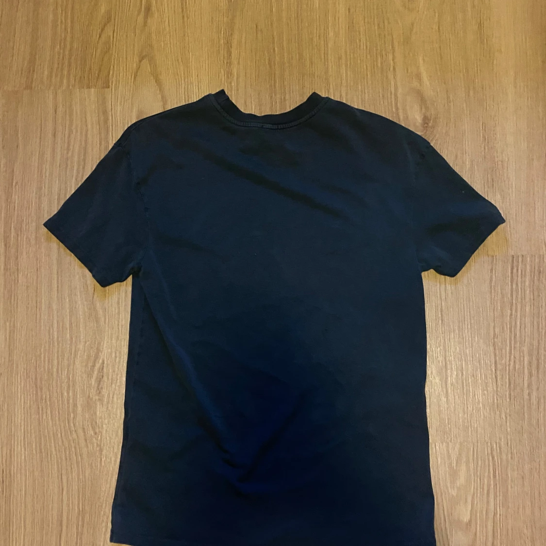 Svart t-shirt från RVLS - 3