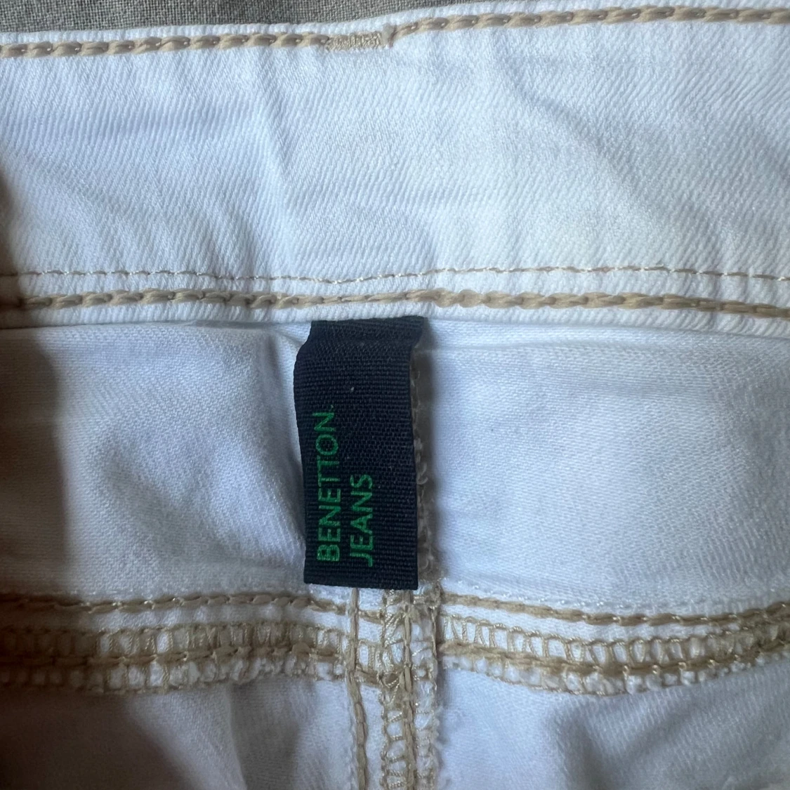 Vit lågmidjad jeanskjol - 4