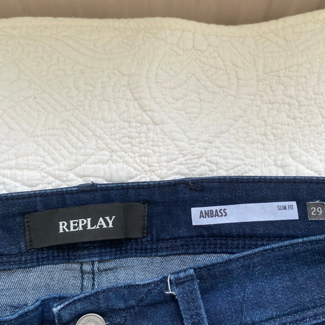 Mörkblå Replay Anbass jeans slim fit W29 L32 - 1