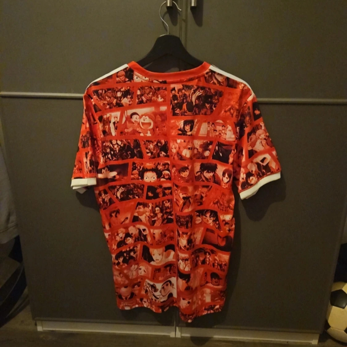 Japan Adidas x Stussy anime fotbollströja - 1