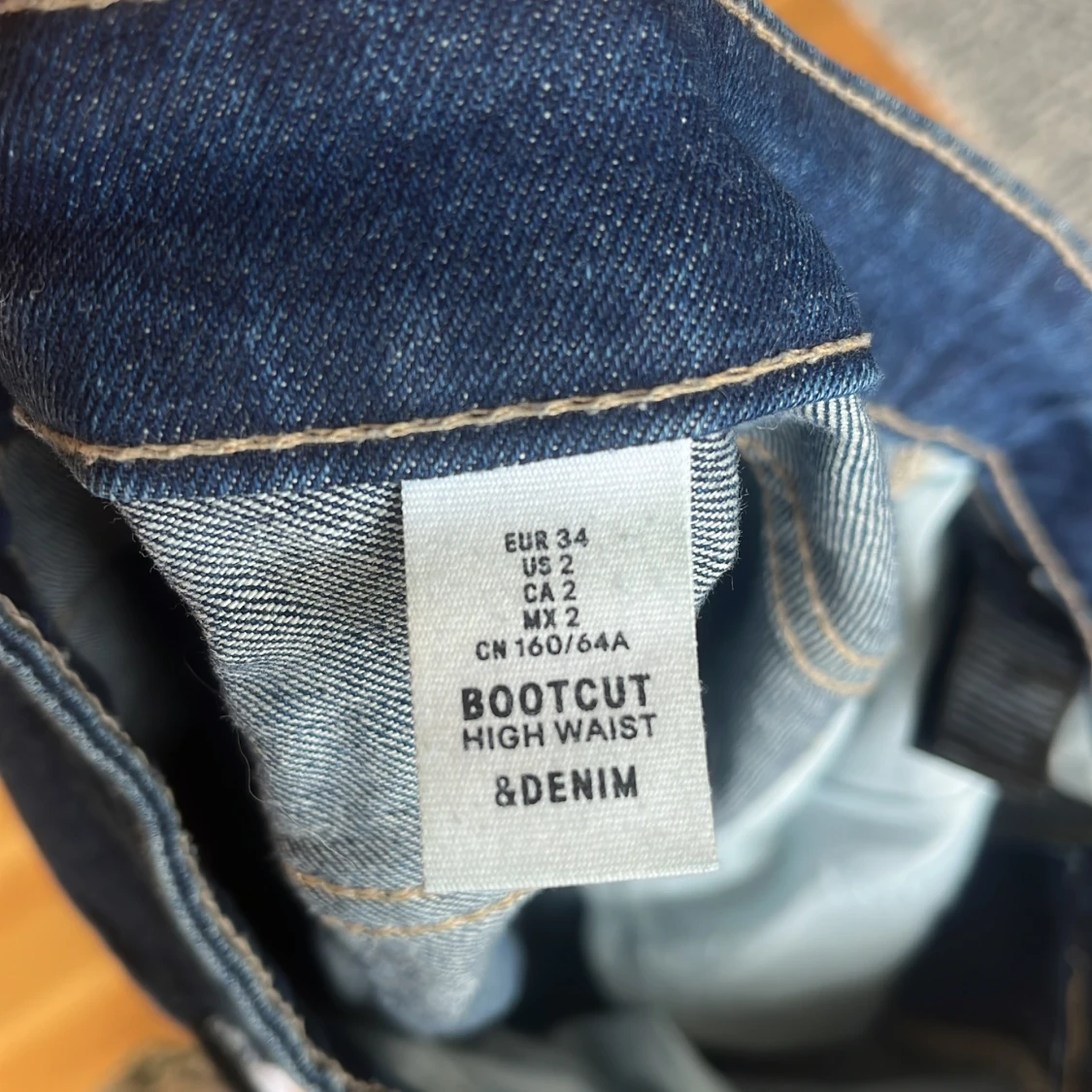 Bootcut jeans high waist från &Denim - 3