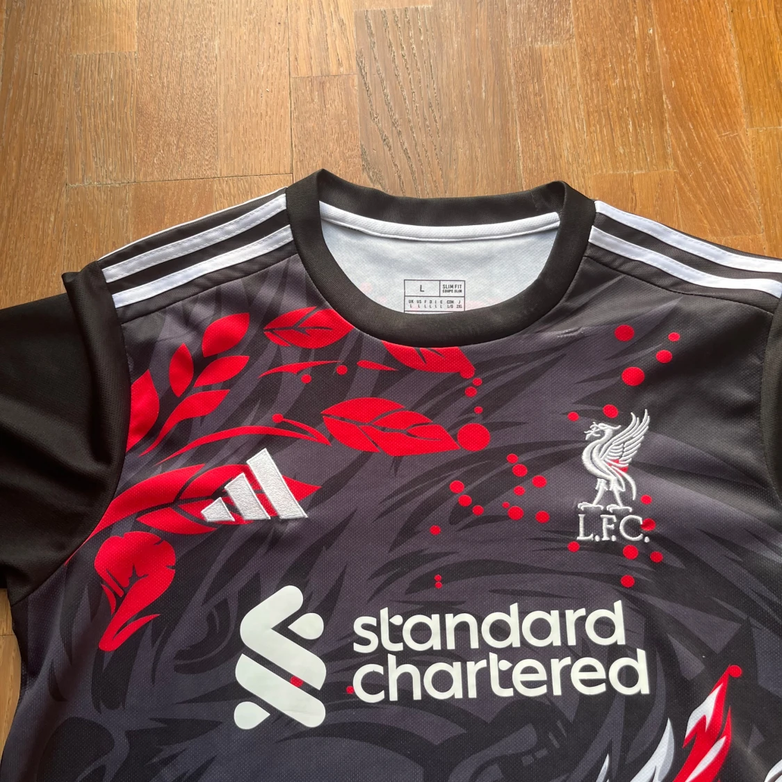 Liverpool x Adidas svart fotbollströja L - 1