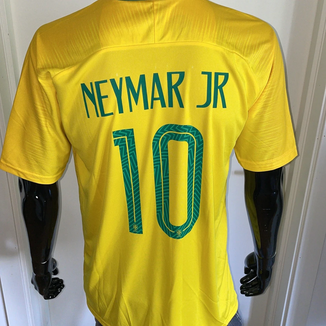 Brasilien landslagströja neymar 10 storlek L - 1