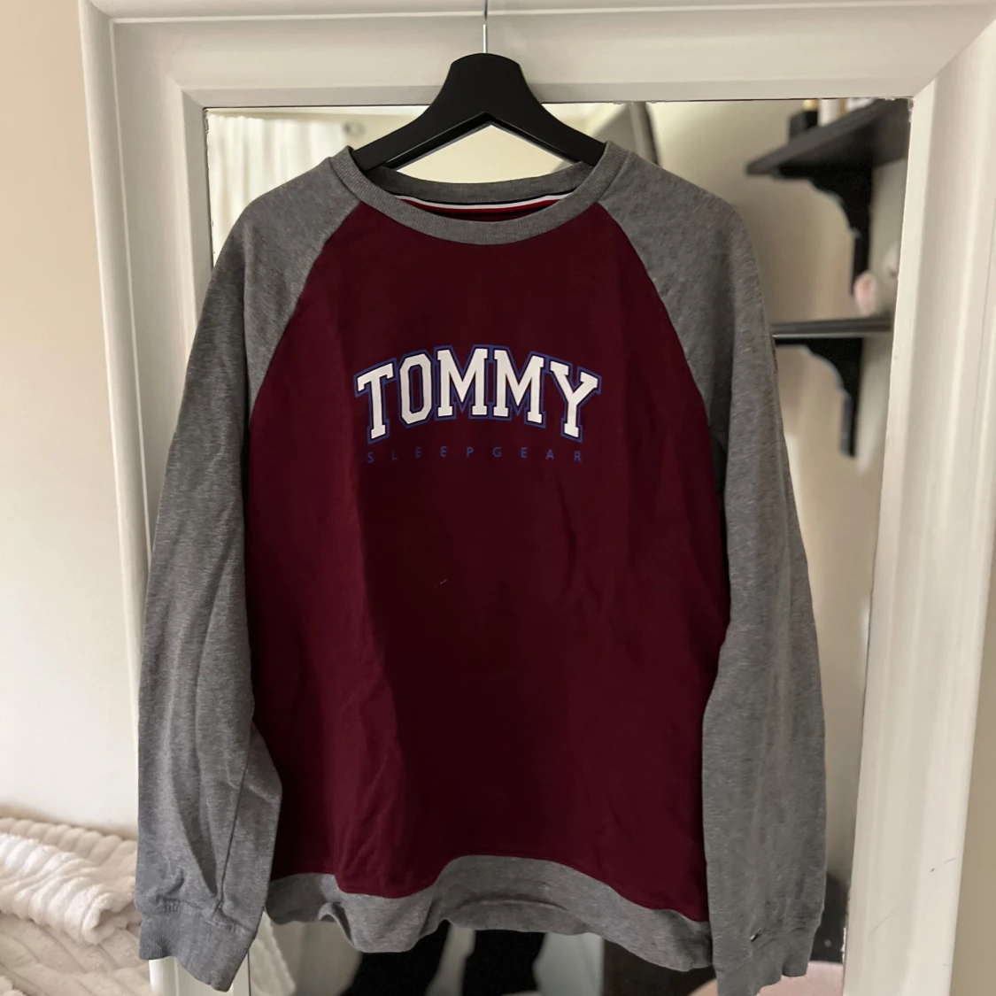 Tommy vinröd sweatshirt - 2