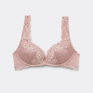 Rosa intimissimi bh - Jätte söt rosa push up bh från intimissimi. Använd endast 1 gång så jätte bra skick. Storlek 80B. Vid snabb och enkel affär kan jag sänka priset!