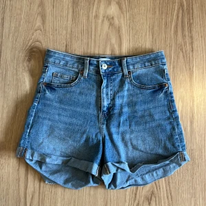 Jeansshorts - Stretchiga och sköna