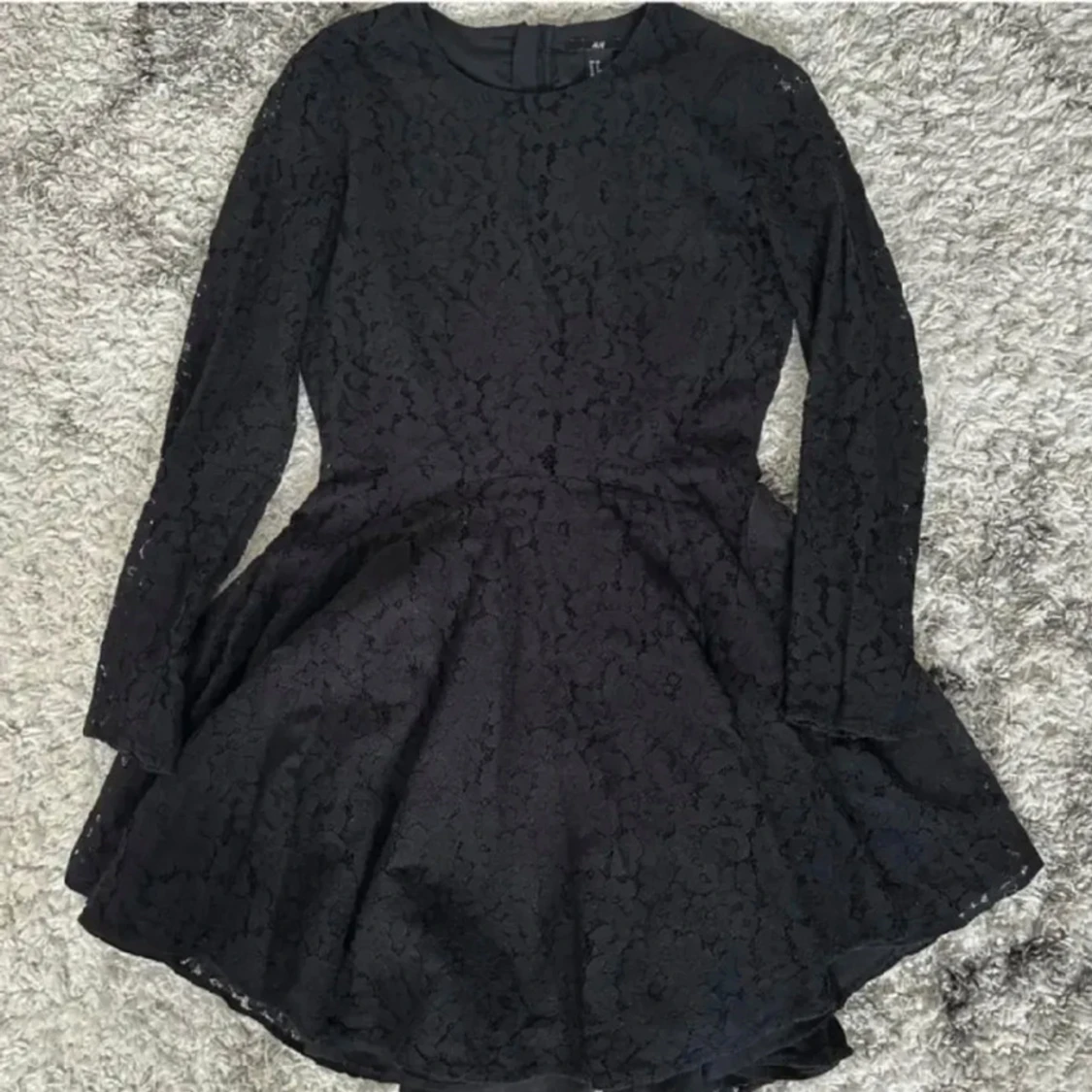 Svart spetsklänning - 2