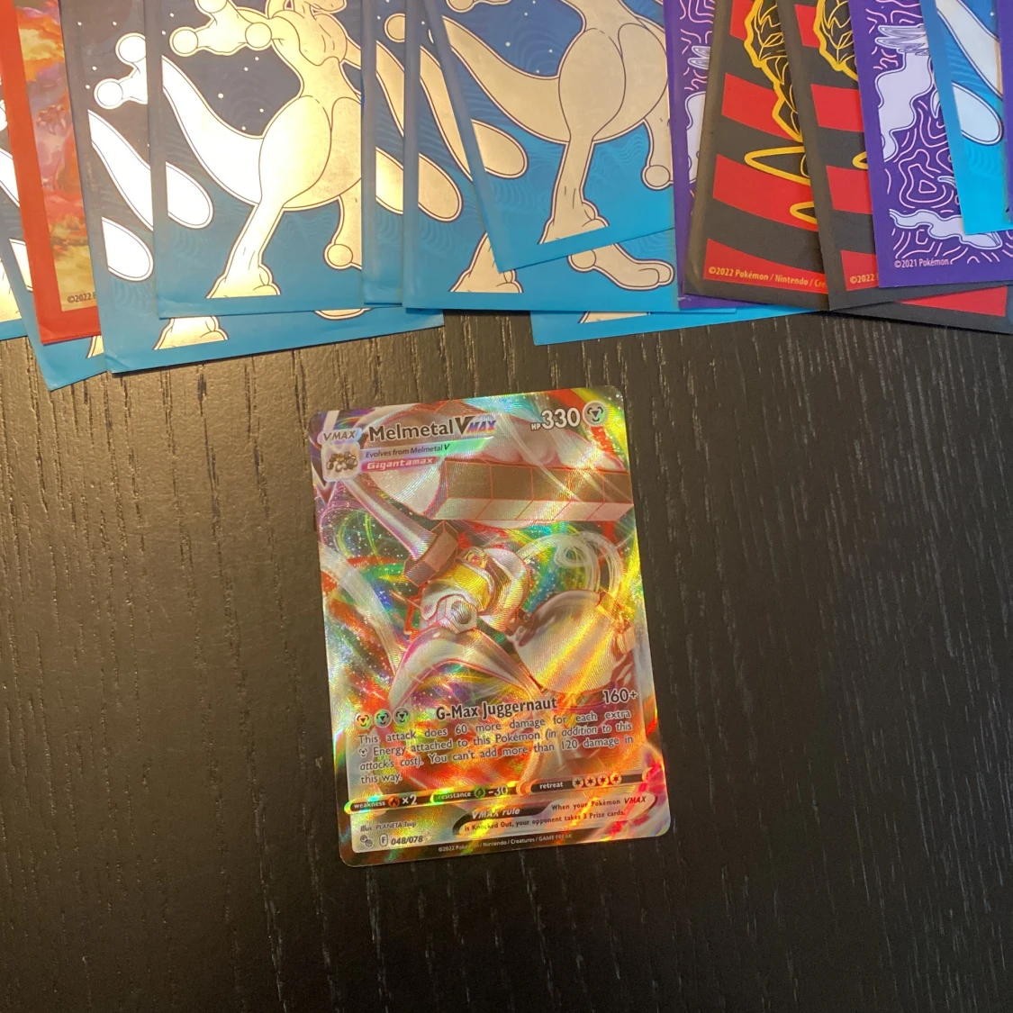 Pokémonkort: Melmetal VMAX, Mewtwo V, Egg Incubator, Mew VMAX