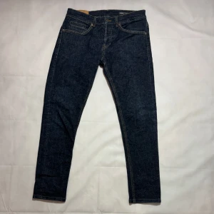 Dondup jeans  - -model:Dondup George - condition:9/10- size W/ 33w-retail price:3499 SEK