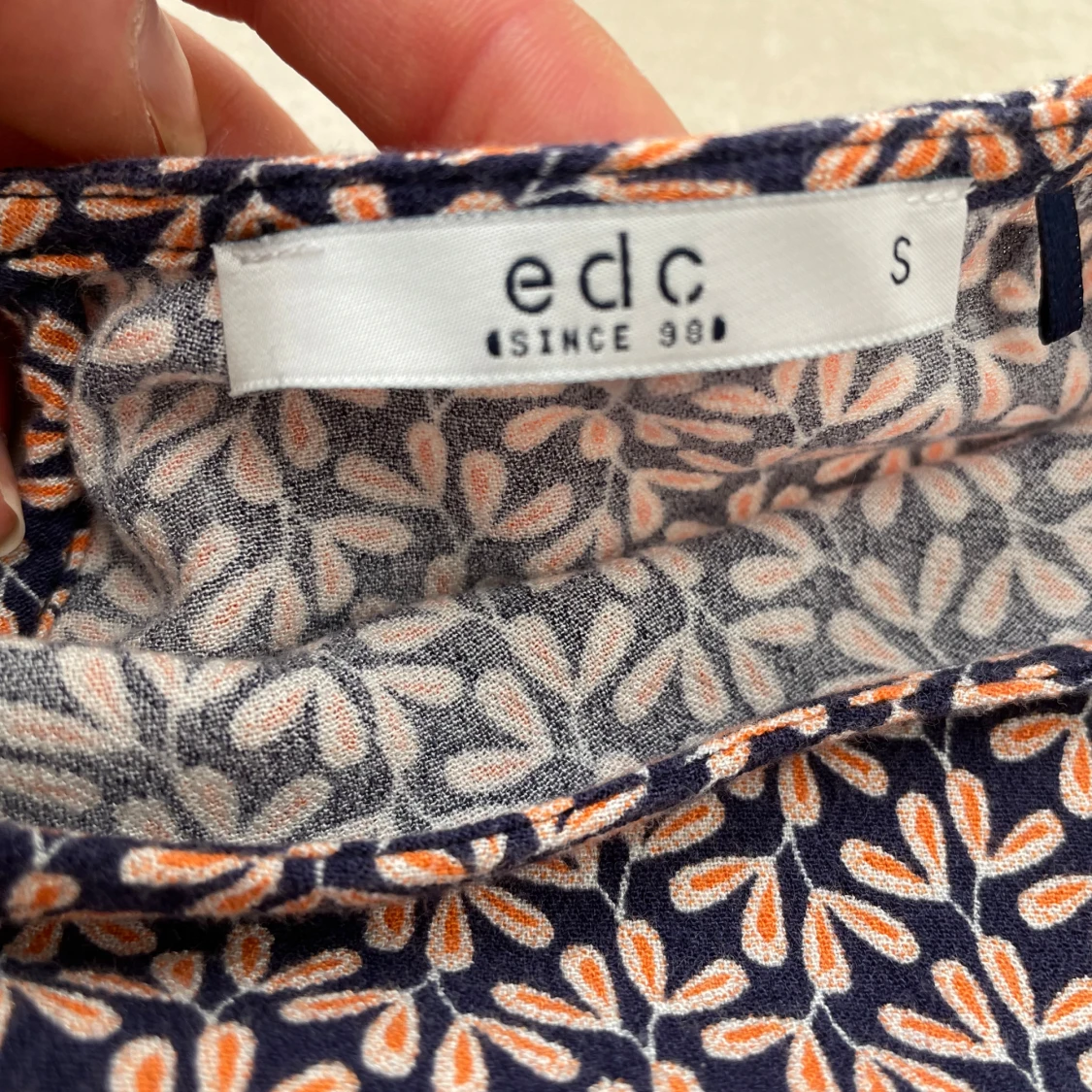 Söt blus från Esprit - 3