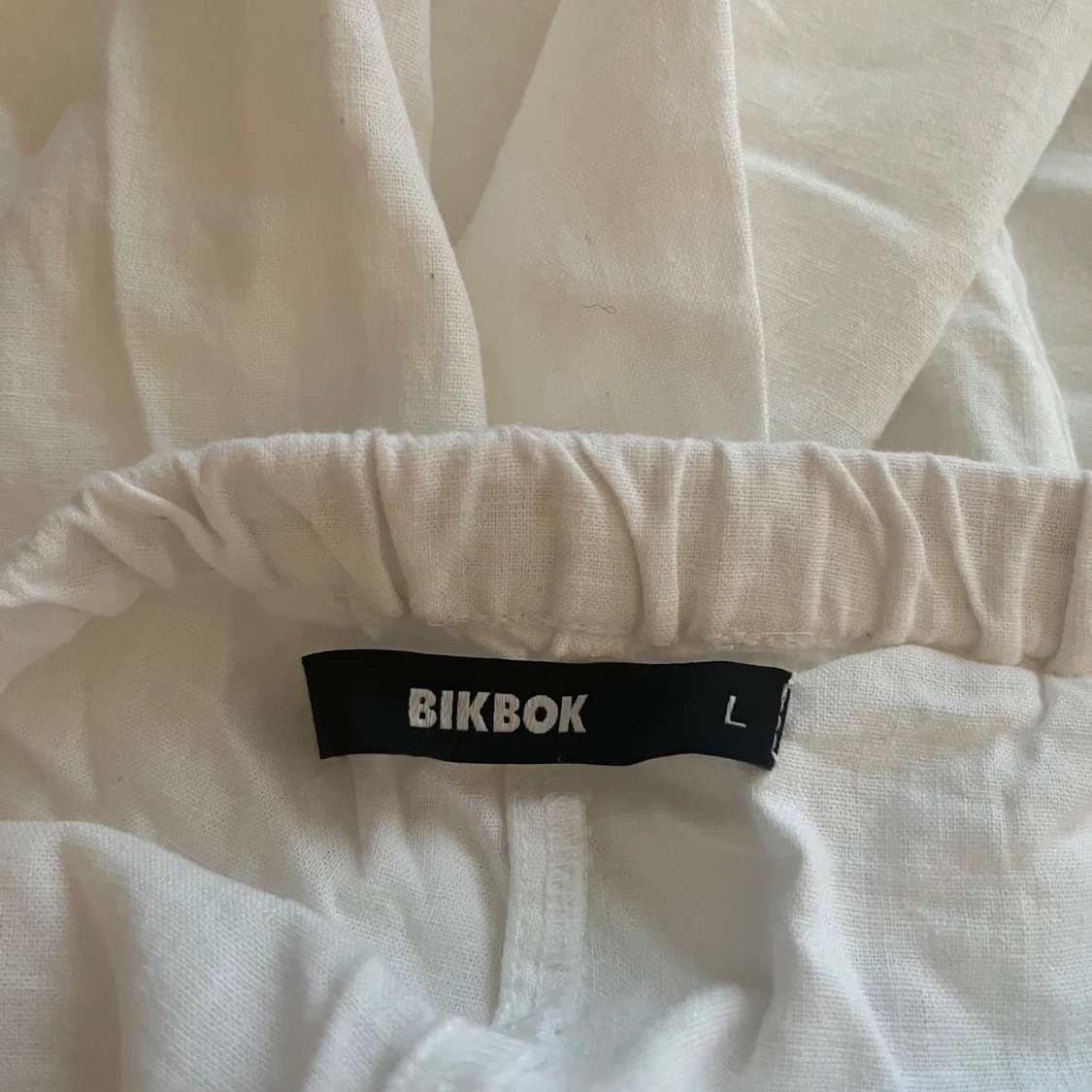 Vita linnebyxor  - 2