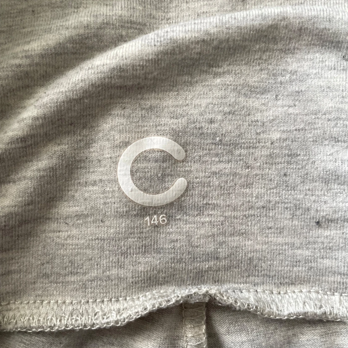 Grå yogapants från Cubus - 2