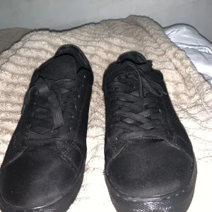 Fina skor - Säljer mina skor, Frågor? Intresse skriv till mig!