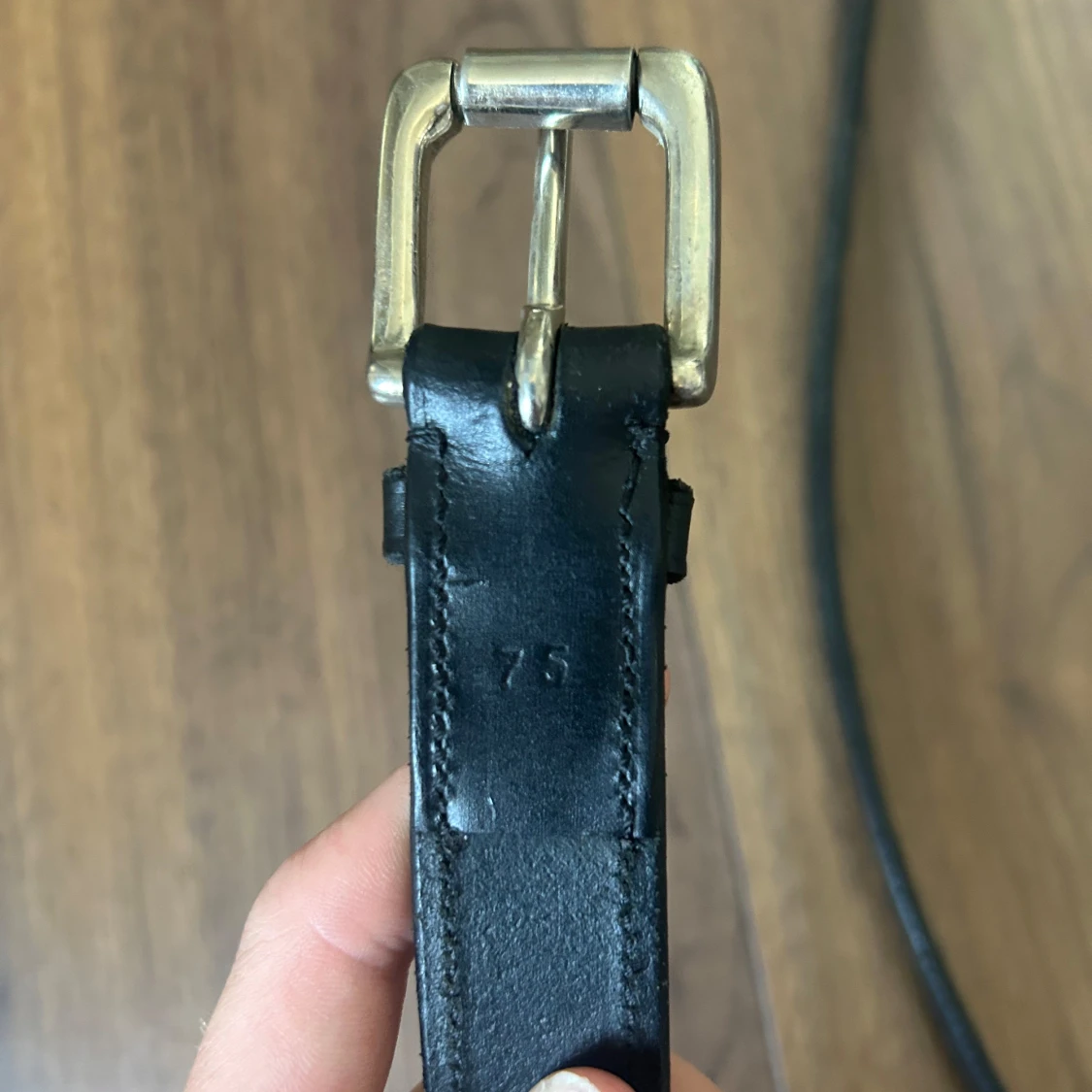 Svart skärp med silver glitter från hööks  - 2