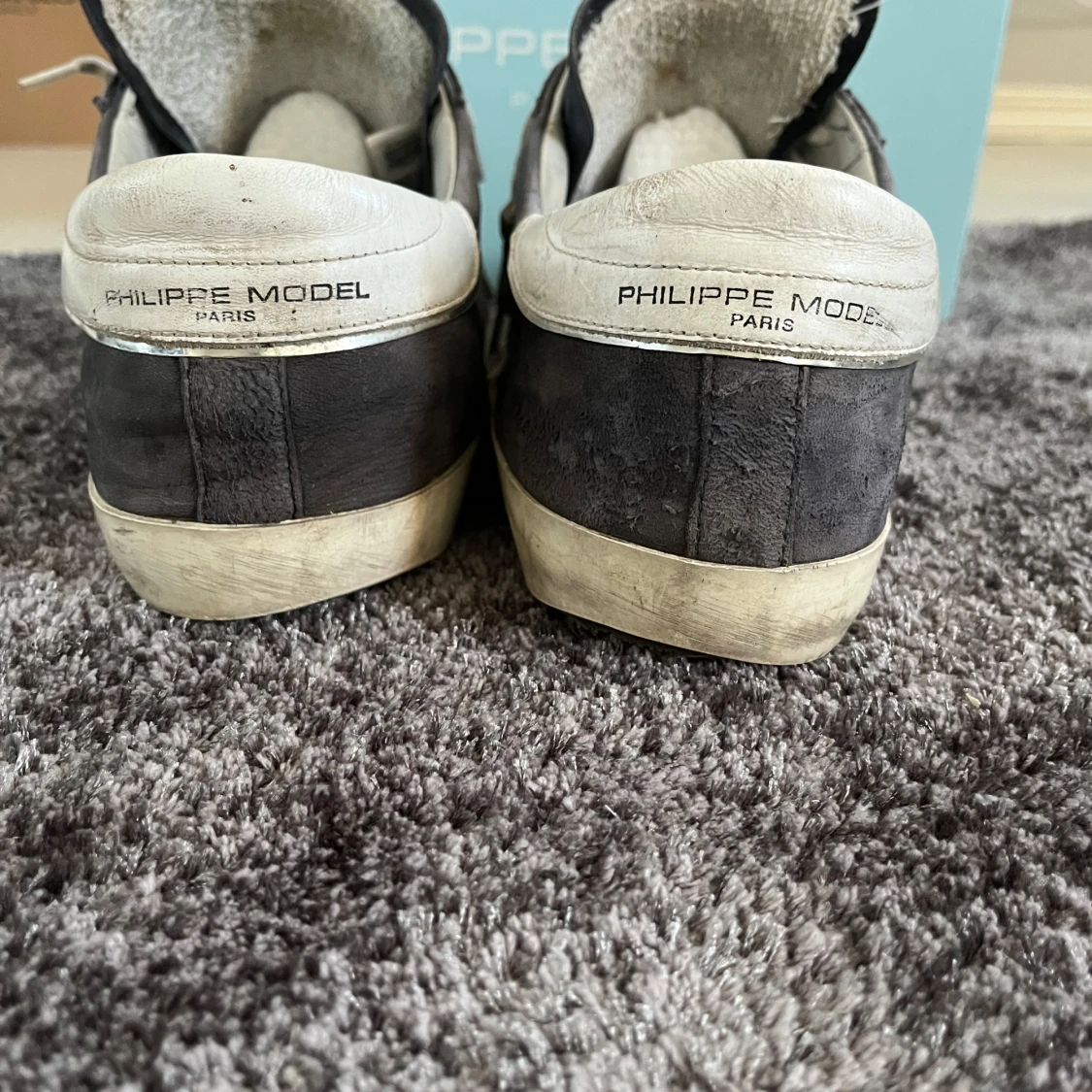 Philippe Model sneakers i grå mocka - 3