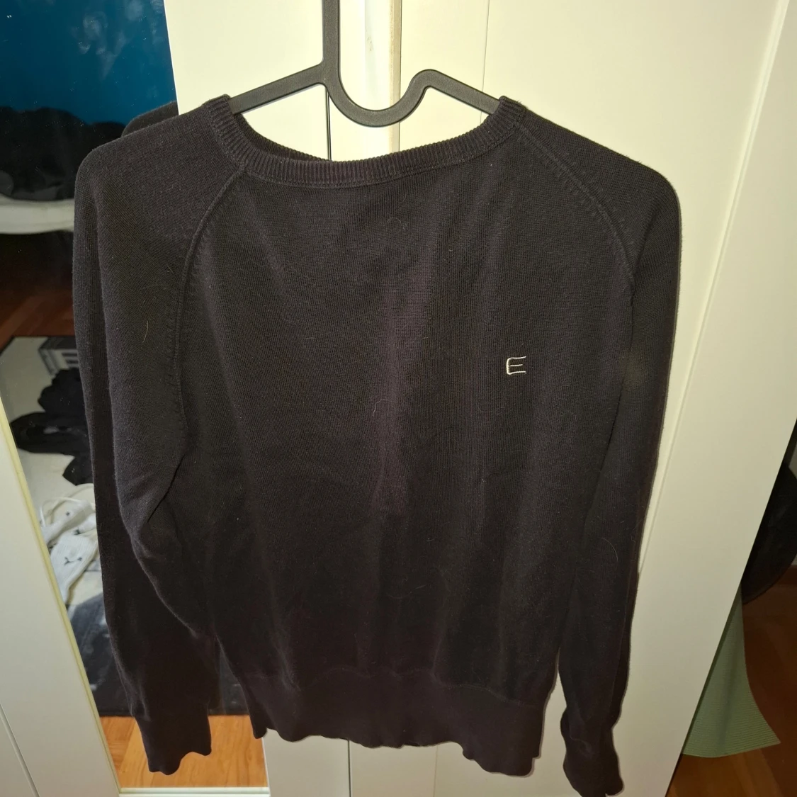 Svart stickad tröja från Emilio