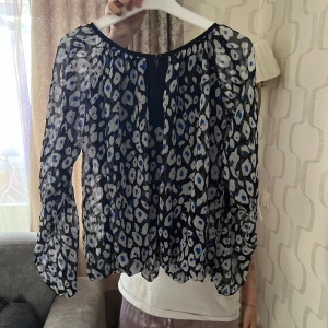 Blus för barn  - Storlek 158