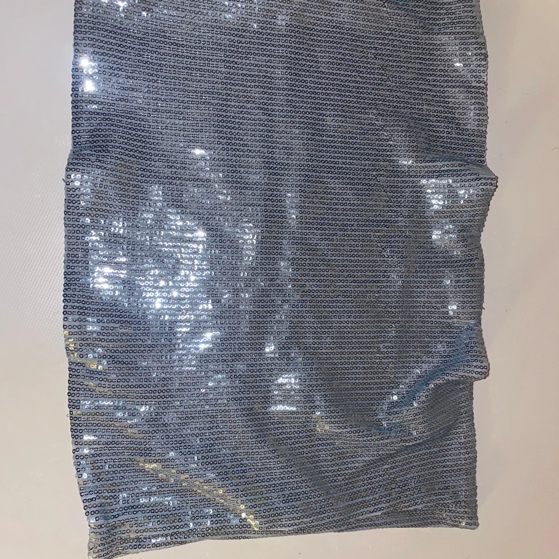 Silver paljetttopp från COLLUSION