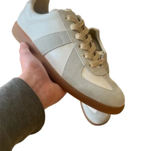 Maison Margiela Gats  - Tja, säljer dessa helt nya gats eftersom de ej passar, pris kan diskuteras!  