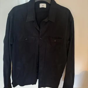 Overshirt  - Overshirt i bra skick