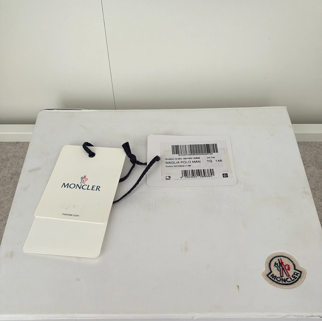 Mörkblå Moncler pikétröja med grå krage - 3