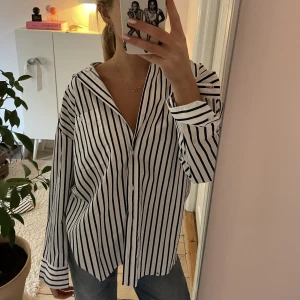 Skjorta - Skjorta från hm, aldrig använd