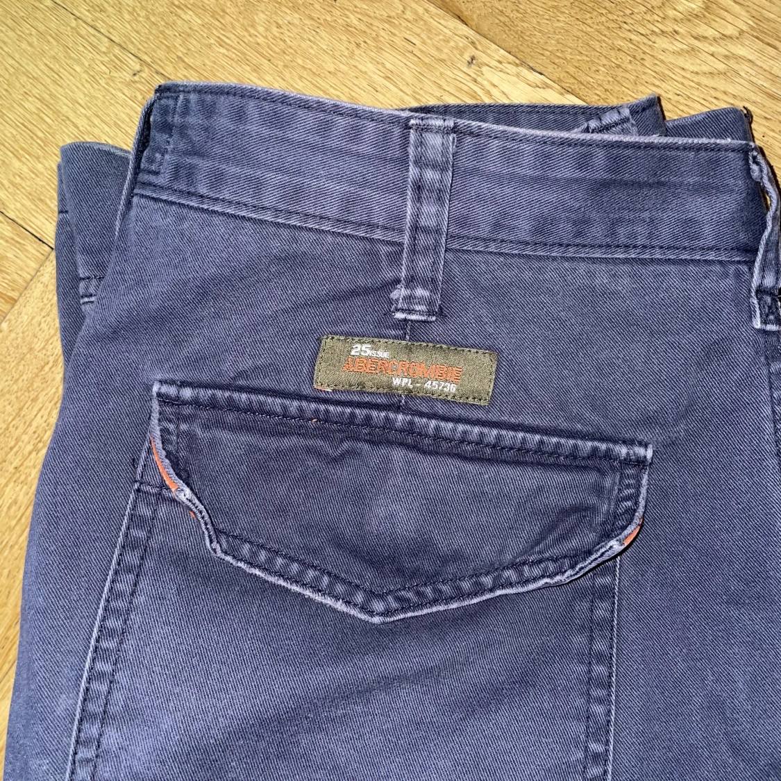 Flared abercombie byxor  - 90