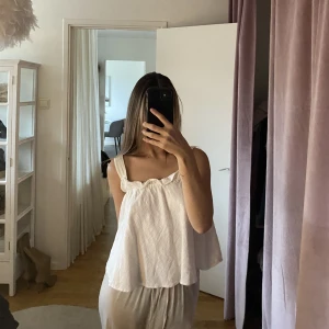 Topp - Superfin topp i linne😊😊 