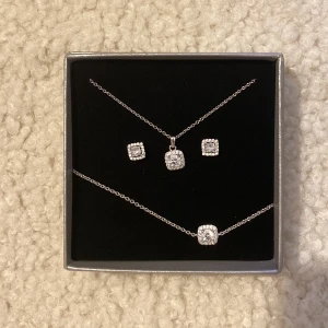 Halsband - Obs endast halsband till salu helt ny!! 