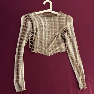 Magtröja - Super fin topp i nyskick!! 🤍🤍